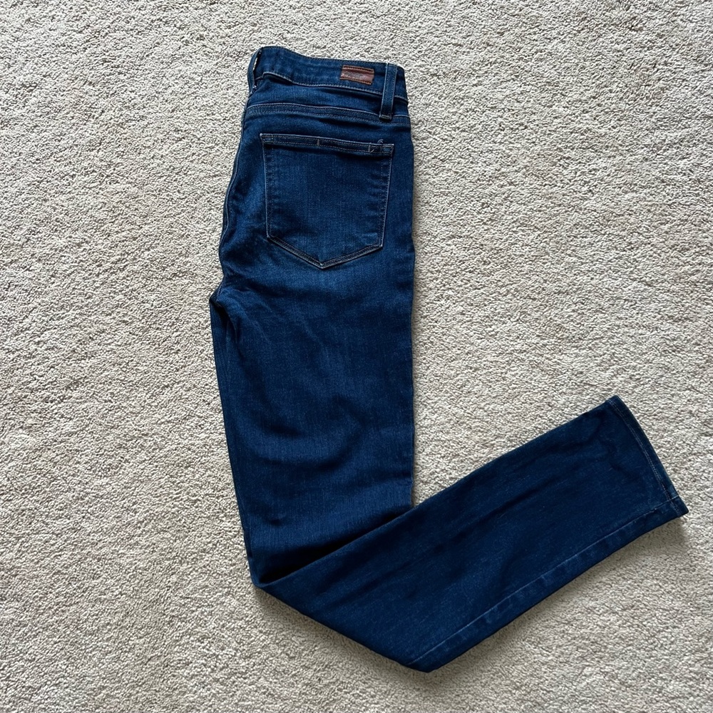 EUC Paige Skyline Skinny Jeans